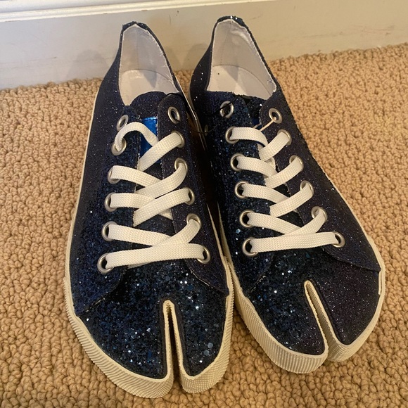 Maison Margiela Tabi Low Top Sneaker- Navy Glitter - Picture 2 of 6